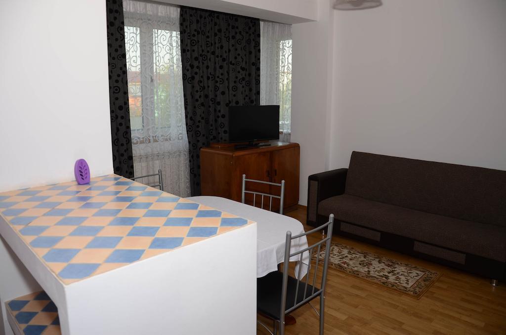 Aparthotel La Cave Bucharest